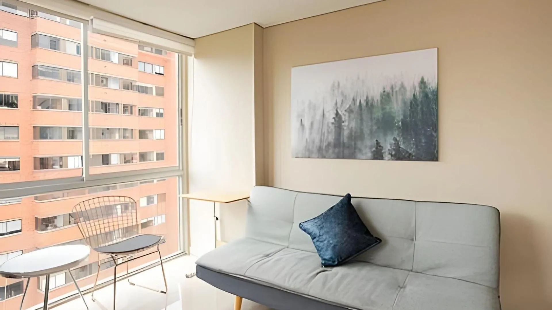 Lägenhet Apartasuite Moderno. Gran Vista. Medellín